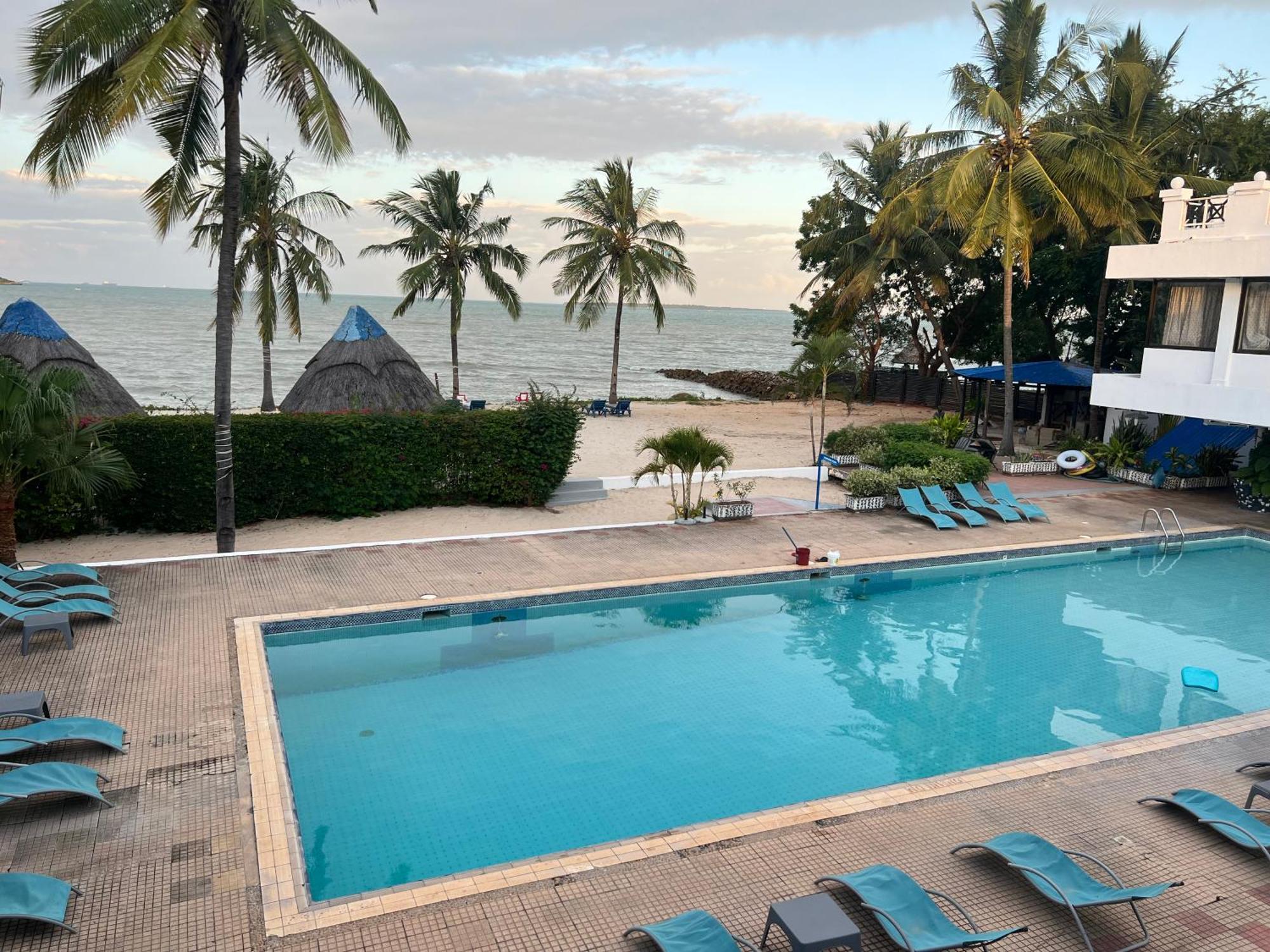 Beachcomber Hotel And Resort Dar es Salaam Ngoại thất bức ảnh